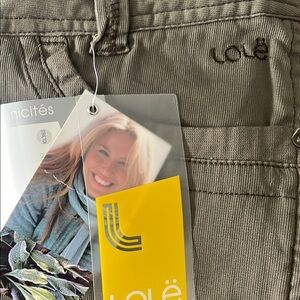 Lole Absolute women’s pant size 12. Chocolate brown in color.